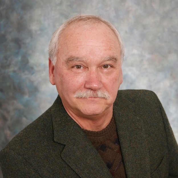 Larry_high_res Larry Petcovic